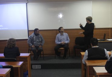 Funcionarios PUCV se capacitan en temas de inclusión y discapacidad