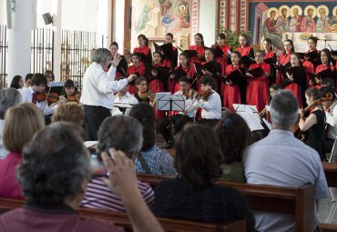 PUCV evoca el espíritu de la Navidad con conciertos en Valparaíso y Limache