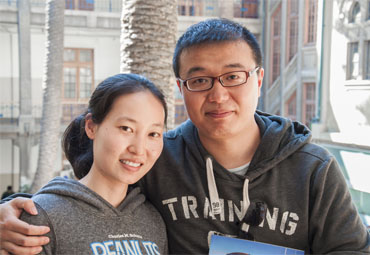 Estudiantes chinos en la PUCV: "El mar, los mariscos, la arquitectura y el arte callejero nos tienen encantados"