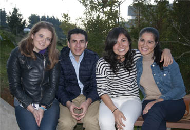 Alumnos extranjeros cursan magíster en comunicación de la PUCV