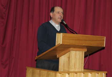 PUCV apoya a vecinos de la Iglesia La Matriz para certificar nuevas competencias laborales - Foto 4