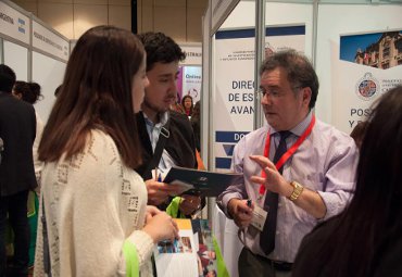 PUCV participa en gira de Learn Chile en Colombia para promover estudios de postgrado - Foto 3