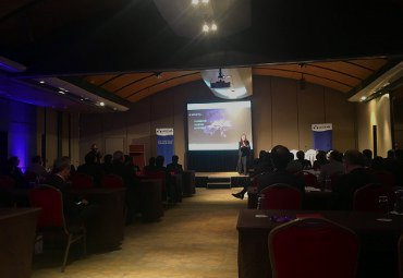 Gerente de Desarrollo de Vincular expone sobre sostenibilidad en Junta Anual de Socios de ASIVA - Foto 2