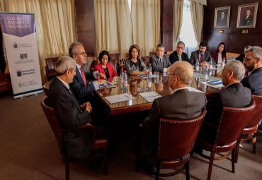 CRUV se reúne con representantes de universidades españolas para potenciar vínculos internacionales - Foto 3