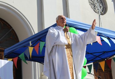 PUCV realiza valiosa colaboración con la Parroquia La Matriz de Valparaíso - Foto 2