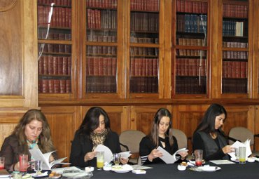 Unidad de Mejoramiento Docente brinda inducción sobre estrategias y acciones a docentes del Programa de Inglés - Foto 2