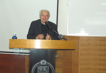 Con conferencia del padre Fernando Montes comenzó semana aniversario de la Facultad Eclesiástica de Teología - Foto 2