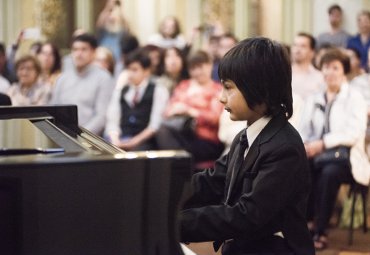 Orquesta de Cámara PUCV efectuó vibrante concierto en el Palacio Rioja de Viña del Mar - Foto 1