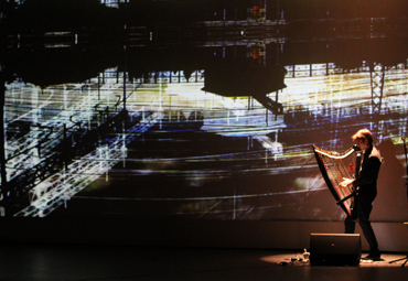 Raoul Moretti cautivó con su arpa al público porteño - Foto 1