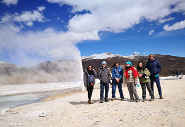 Alumnos de Geografía PUCV realizan talleres y trabajos de limpieza en comunidad de Colchane - Foto 3