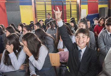 Con concierto pedagógico se inaugura proyecto “Orquesta de Cámara PUCV” en Liceo Bicentenario - Foto 2