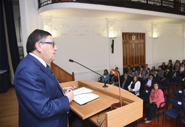 PUCV entrega certificaciones de la Universidad de Cambridge a 191 estudiantes - Foto 1