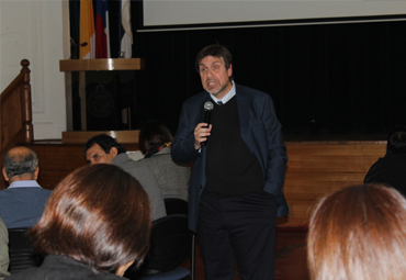 PUCV y CPEIP inician curso sobre gestión territorial del desarrollo profesional docente - Foto 2