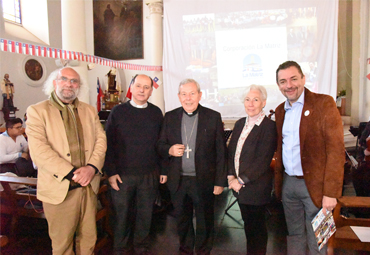 Miembros ORSALC recorren Barrio Puerto para conocer iniciativas de trabajo conjunto entre PUCV y La Matriz - Foto 2
