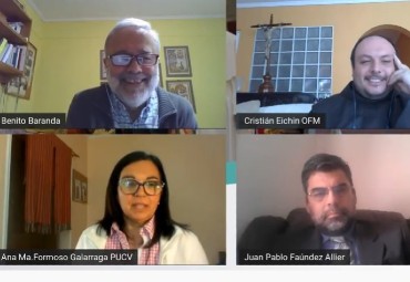 Facultad de Teología realizó conversatorio sobre Encíclica 