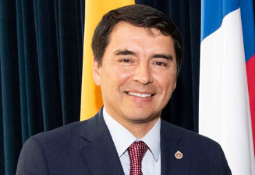 Profesor José Luis Guerrero es nombrado como presidente emérito de la Asociación Iberoamericana de Facultades y Escuelas de Derecho "Sui Iuris"