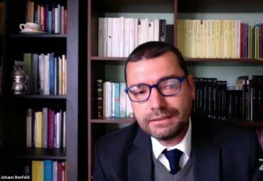 Rector Claudio Elórtegui en Claustro Pleno 2021: 