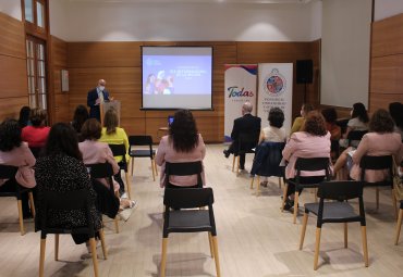 Católica de Valparaíso conmemora el Día Internacional de la Mujer