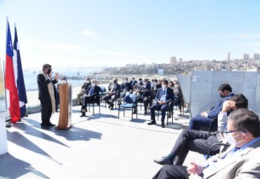 PUCV inaugura nuevo edificio para las escuelas de Ingeniería Civil y de Construcción y Transportes - Foto 1