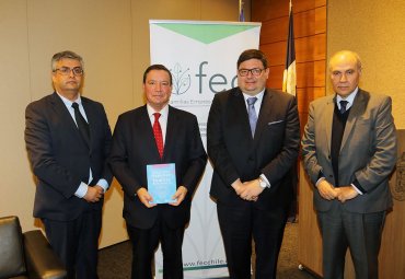 MBMF lanza libro "Empresa Familiar y Familia Empresaria, guía práctica "en el CEA