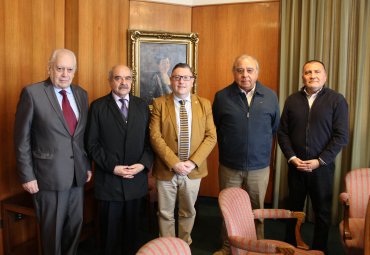 Seis nuevos integrantes se incorporarán al directorio del CFT PUCV