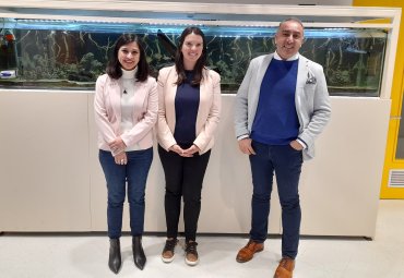 Proyecto desarrollará vacuna para enfrentar bacteria que mata a salmones - Foto 1