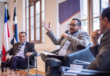 Universidad convocó a amplio grupo de autoridades regionales en Desayuno Análisis