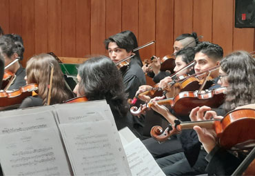 Jóvenes intérpretes realizaron vibrante concierto en campus Curauma