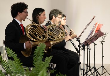 Coro PUCV y Orquesta realizan emotivo concierto navideño en Limache - Foto 4