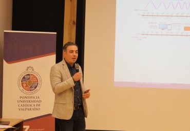 Ministerio de Medioambiente y PUCV realizan consulta sobre norma de radiación electromagnética - Foto 4