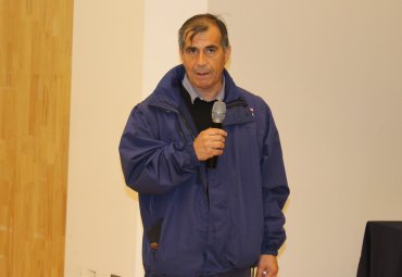 Ministerio de Medioambiente y PUCV realizan consulta sobre norma de radiación electromagnética - Foto 2