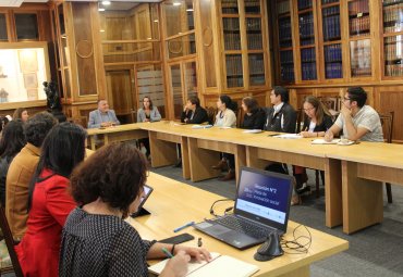 PUCV lidera mesa de innovación social con organizaciones de la región - Foto 4