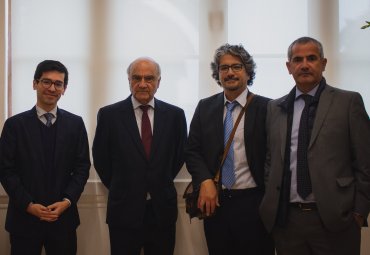 Instituto de Historia PUCV inaugura Año Académico 2023 - Foto 2