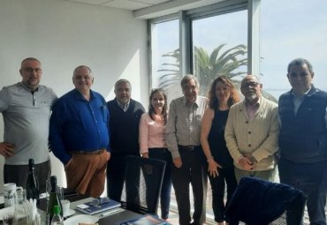 CFT PUCV avanza en colaboración con el Instituto Universitario de Tecnología de París