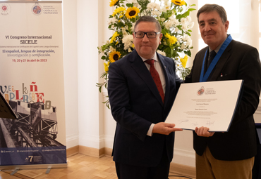 Luis García Montero es el nuevo Doctor Honoris Causa de la PUCV - Foto 3