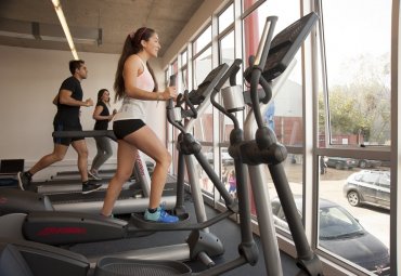 Escuela de Educación Física conmemora 60 años de historia