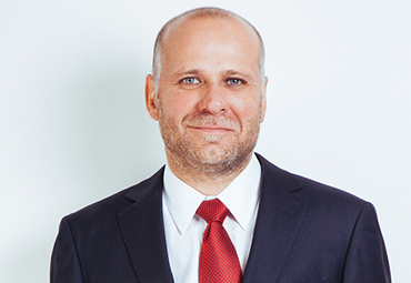 Ministro Álvaro Elizalde inaugura nuevo Diplomado de Gobernanza PUCV - Foto 1