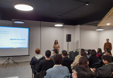Más de 120 estudiantes participaron en taller para nuevos agentes de cambio - Foto 3