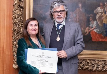 Profesora Claudia Poblete es la nueva integrante de la Academia Chilena de la Lengua - Foto 2