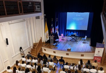 GALERÍA: PUCV realiza ceremonias de investidura de carreras de Pedagogía
