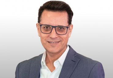 Académico de Ingeniería Industrial obtiene premio “Mathematics Leader Award 2025”