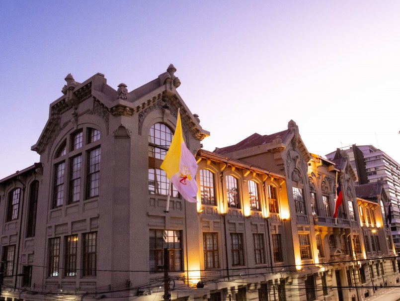 Con música, exposiciones y recorridos PUCV celebrará el Fin de Semana de los Patrimonios