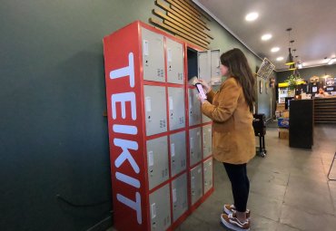 Nuevo sistema de compras en cafetería PUCV permite agendar pedidos y retirarlos en casilleros inteligentes