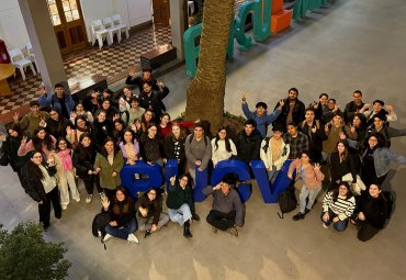 Estudiantes participan en nueva jornada del programa “Agentes de Cambio” en la PUCV