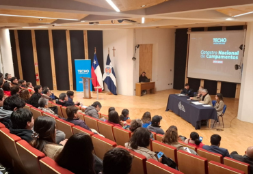 PUCV y TECHO- Chile presentan resultados del Catastro Nacional de Campamentos 2024-2025
