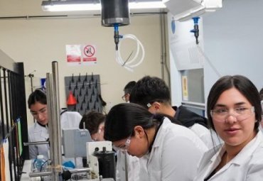 Comienzan “Talleres con Ingenio” en la PUCV: Ciencia y tecnología para inspirar a futuras generaciones