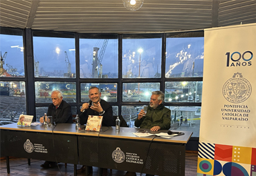 Académicos presentan "Sabor Puerto", libro que repasa la gastronomía de Valparaíso