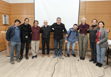 Cineasta catalán dictó conferencia sobre premiado cortometraje en stop motion