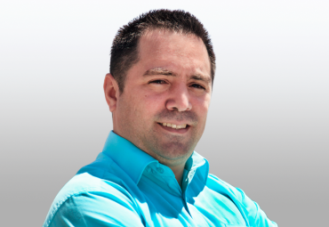 Académico desarrolla investigaciones pioneras sobre calidad del aire en zonas críticas de Chile