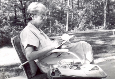 PUCV realizará concierto ecopoético “Historias de Jardín” recordando el legado de Gabriela Mistral